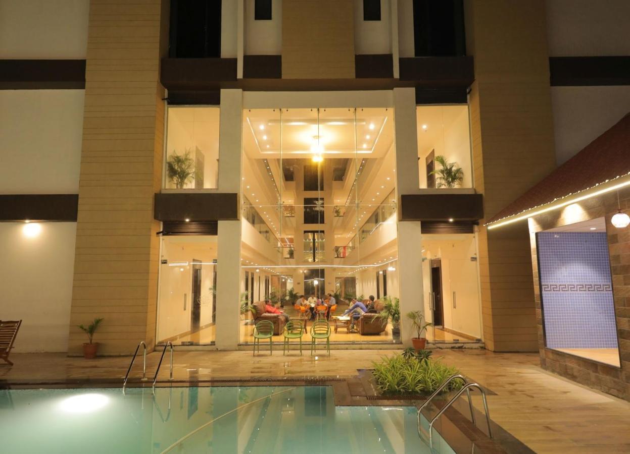 Sarovar Portico, Somnāth Eksteriør billede