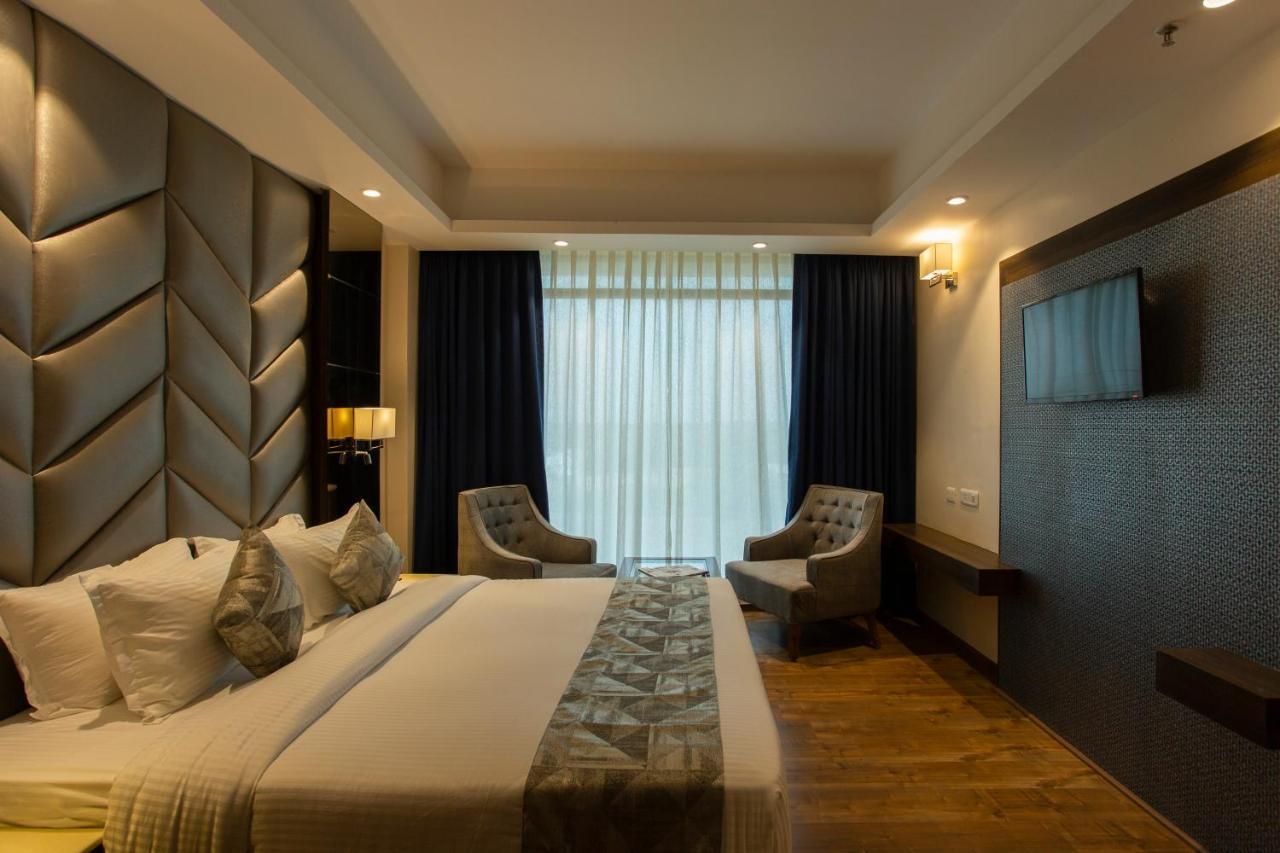 Sarovar Portico, Somnāth Eksteriør billede