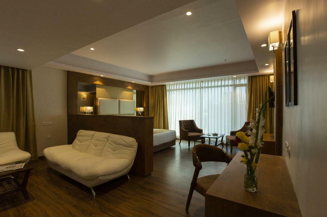 Sarovar Portico, Somnāth Eksteriør billede