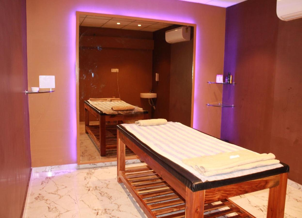 Sarovar Portico, Somnāth Eksteriør billede